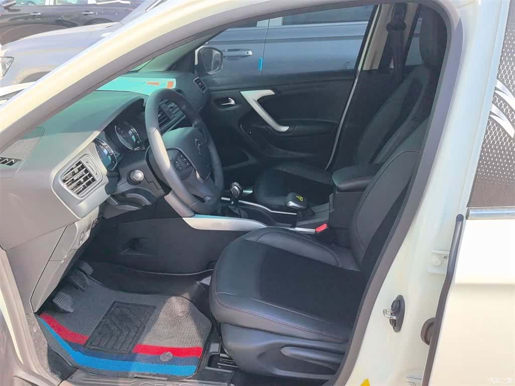 Citroen C3-XR, 2015 10