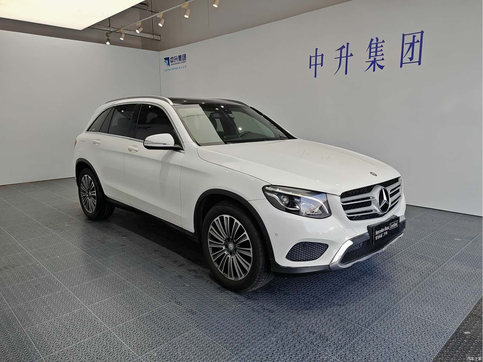 Mercedes-Benz GLC, 2016 3