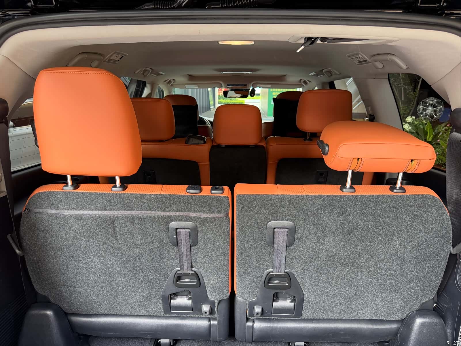 Lexus LX, 2016 14