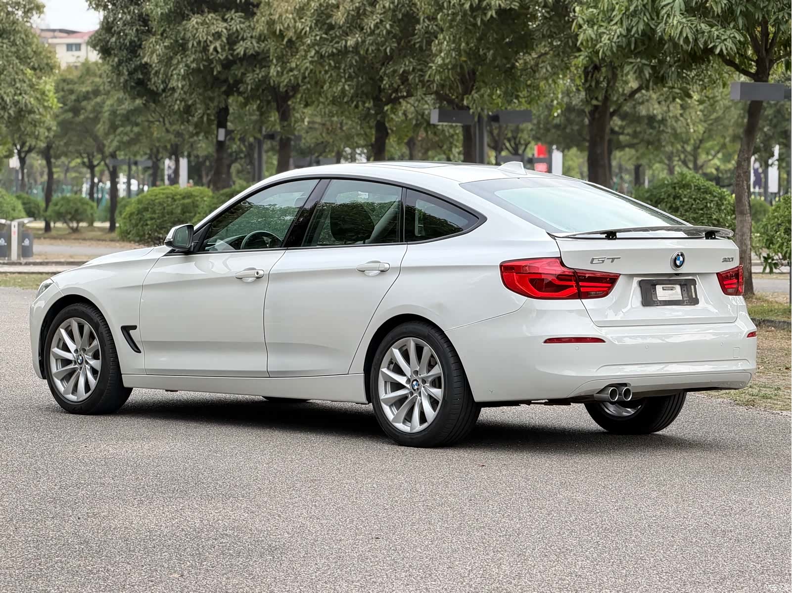 BMW 3 Series, 2019 28
