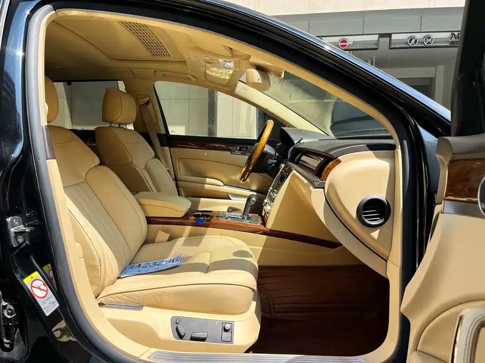 Volkswagen Phaeton