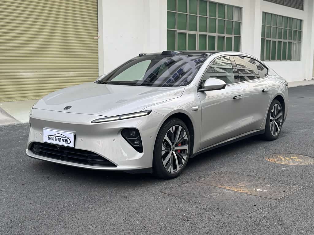 NIO ET7
