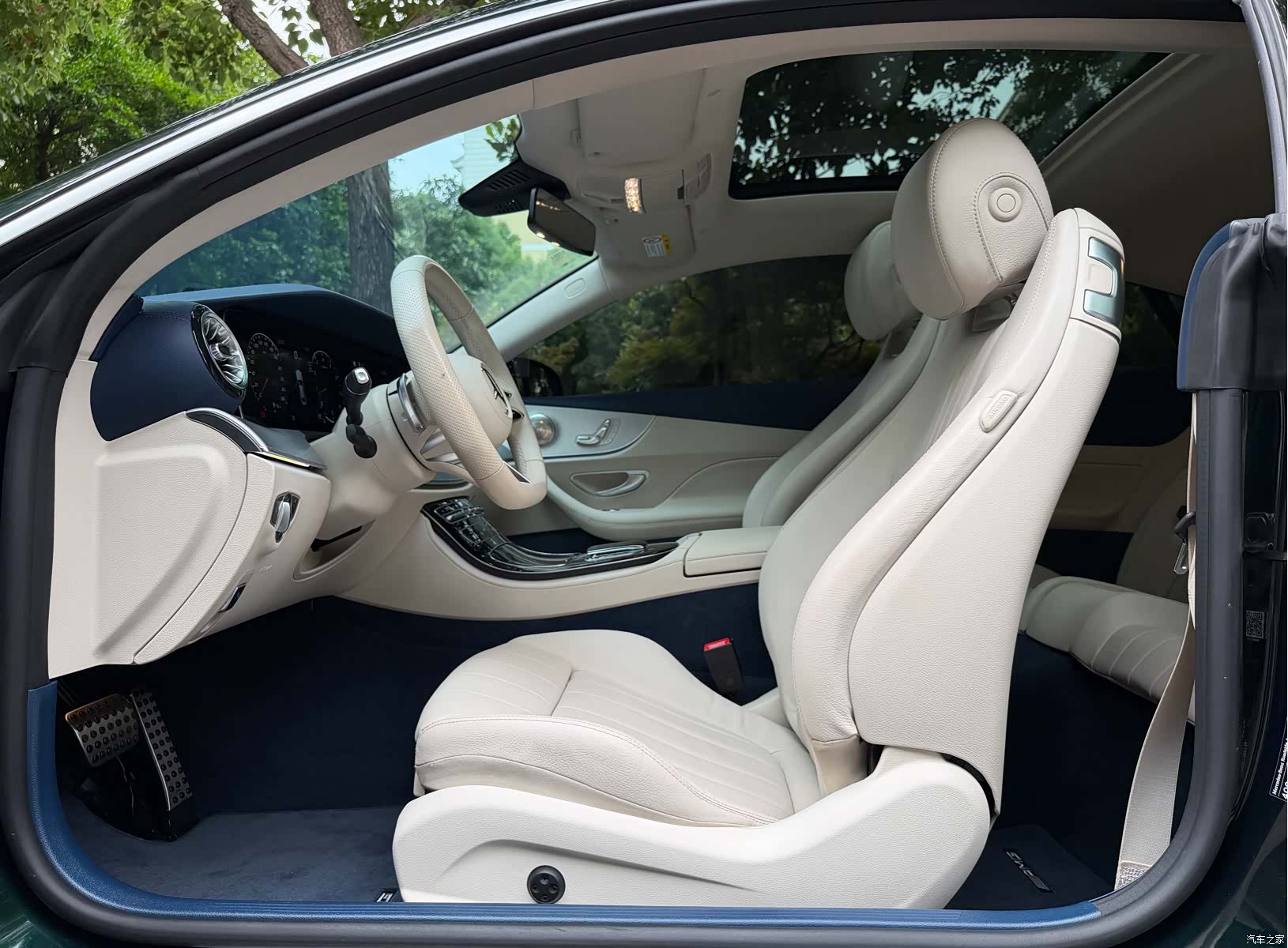 Mercedes-Benz E-Class, 2023 9