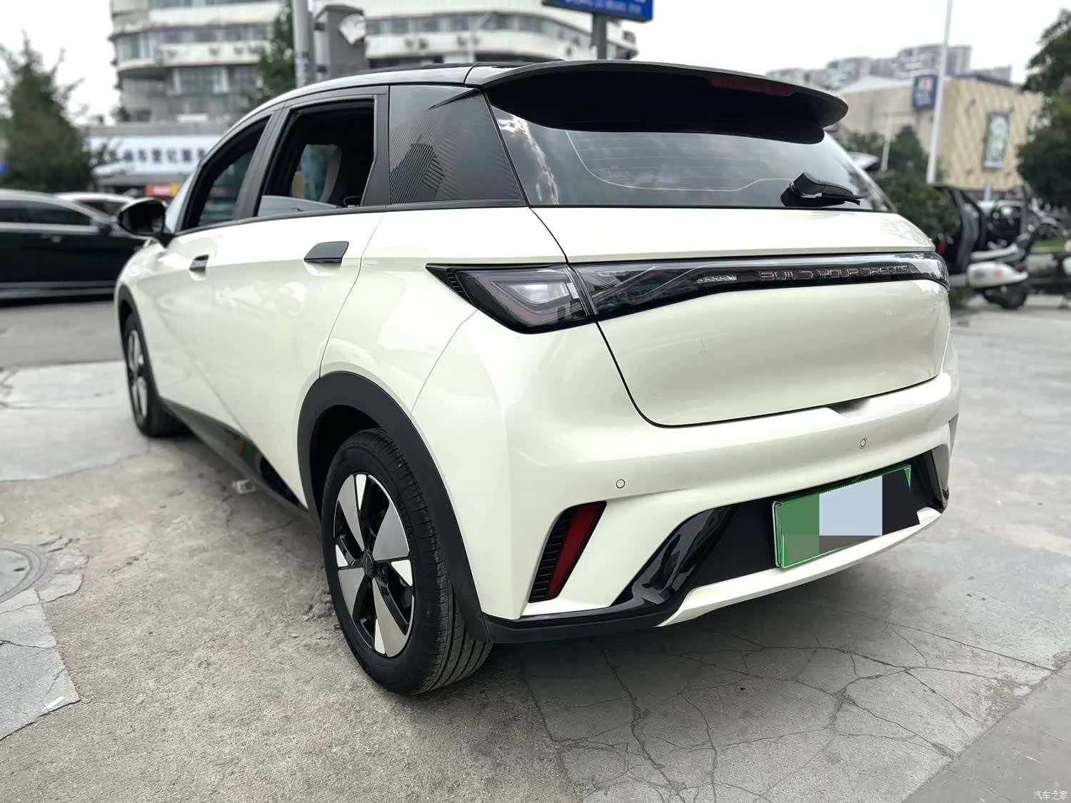 BYD Dolphin, 2023 9