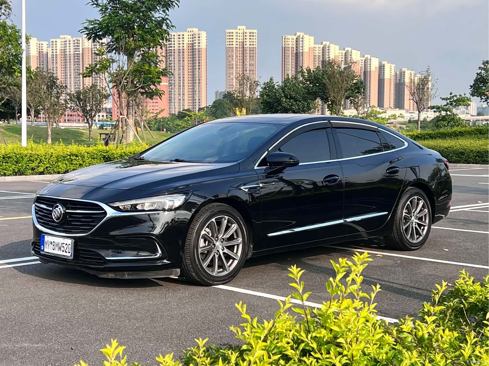 Buick LaCrosse, 2021 1