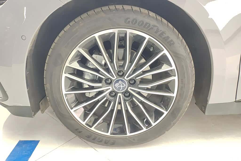 BYD Han, 2025 6