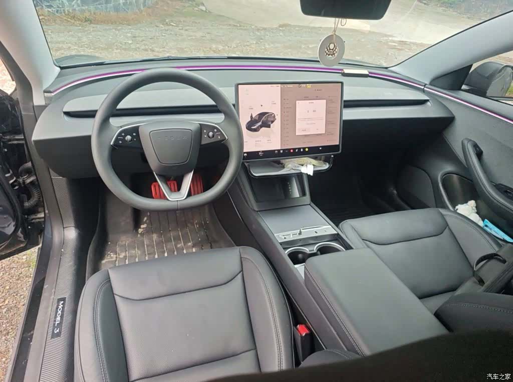 Tesla Model 3, 2025 все фото
