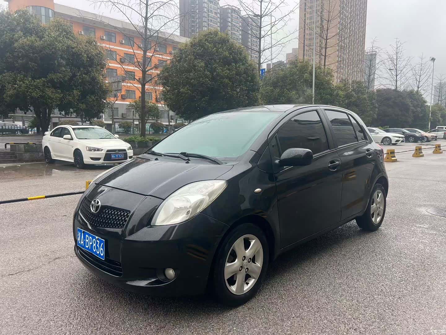 Toyota 1.6E, 2010 1