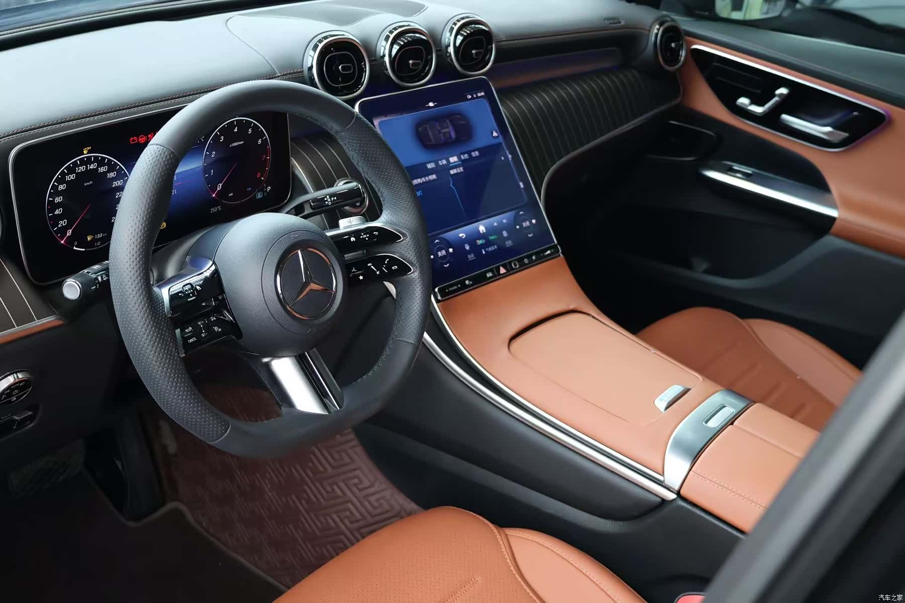 Mercedes-Benz GLC, 2023 9