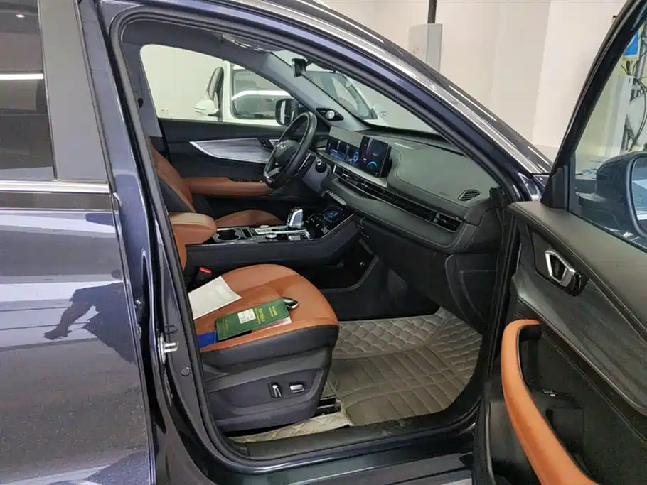 Chery Tiggo 8 PLUS Chery Tiggo 8 PLUS