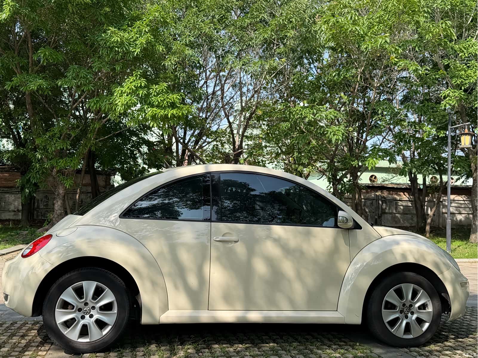 Volkswagen 1.6, 2011 7