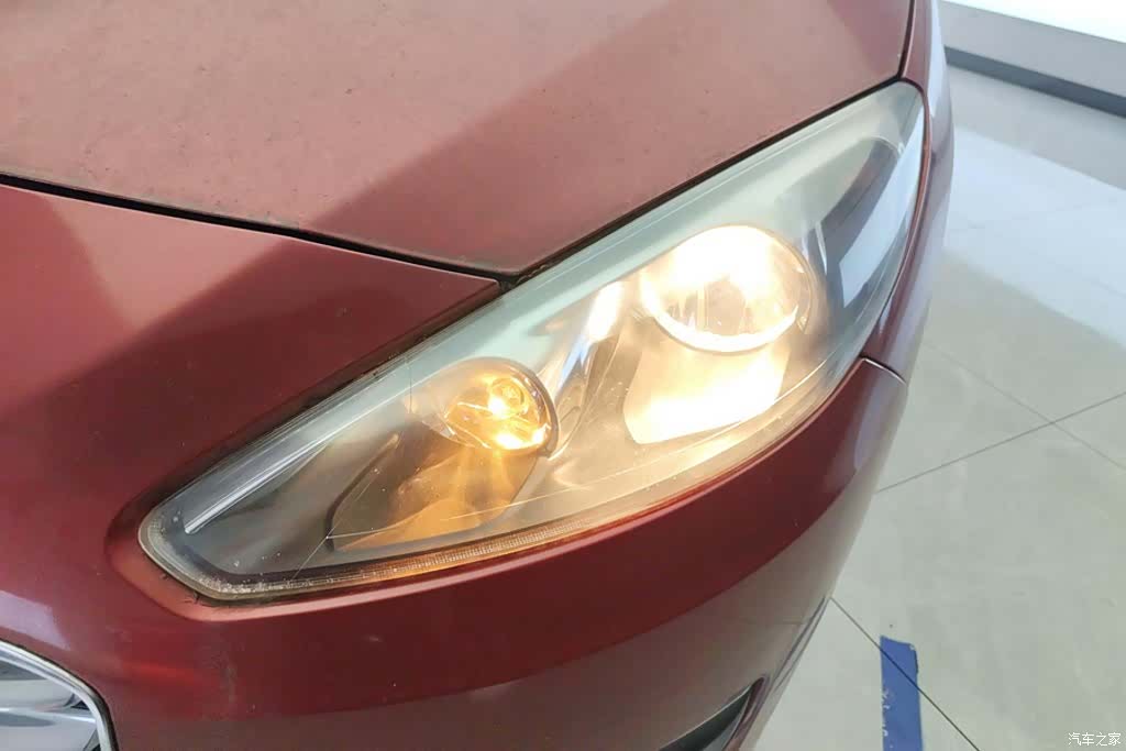 Peugeot 308, 2013 все фото