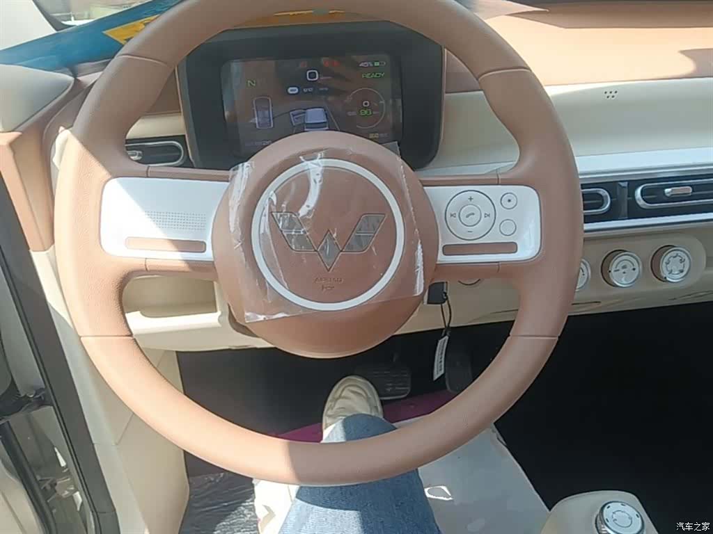 Wuling MINIEV, 2026 11