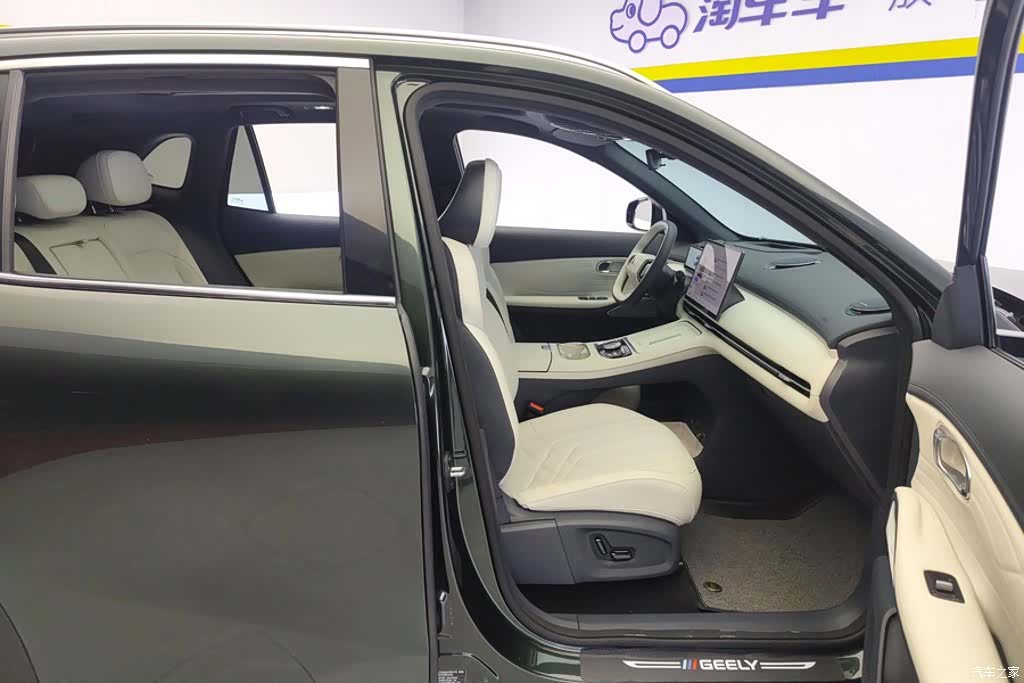 Geely 7, 2025 8