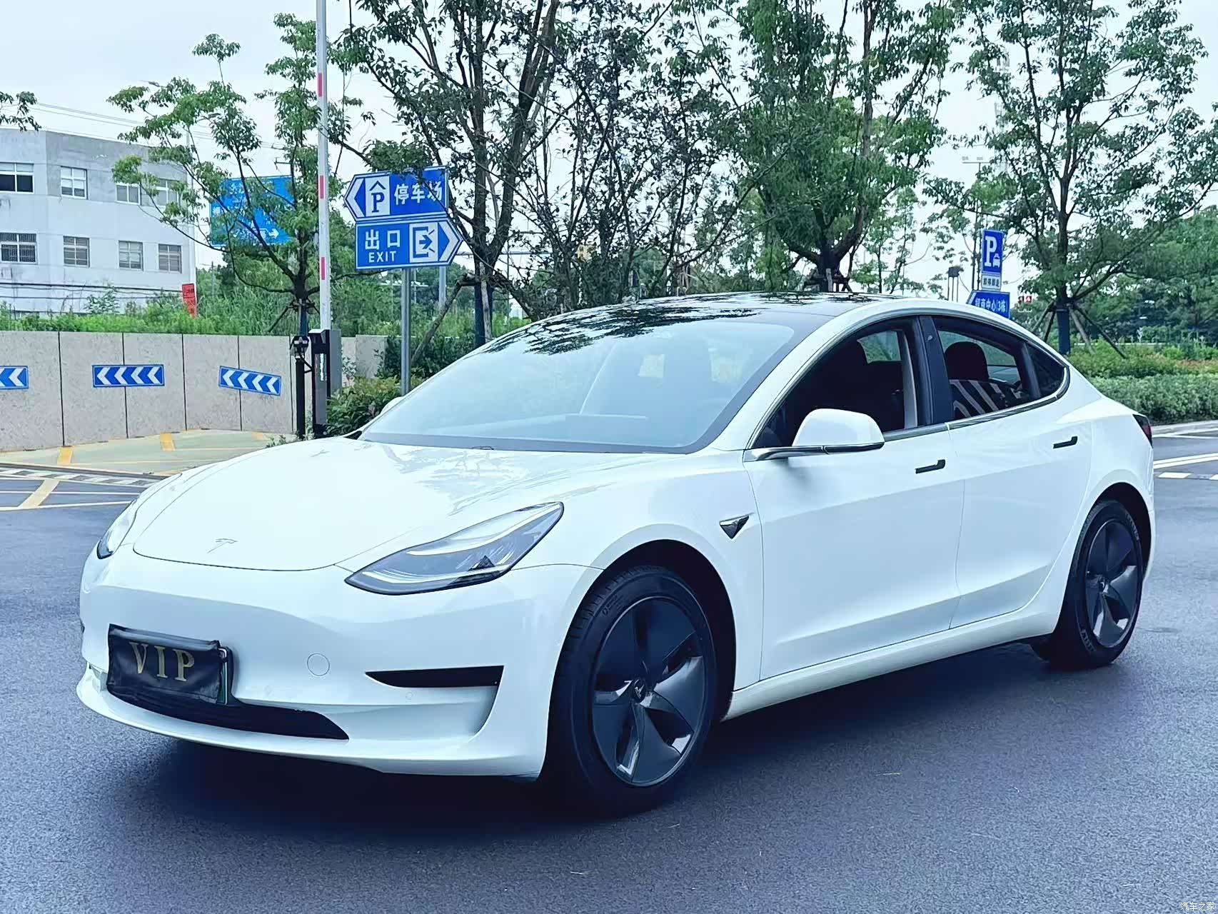 Tesla Model 3, 2020 1