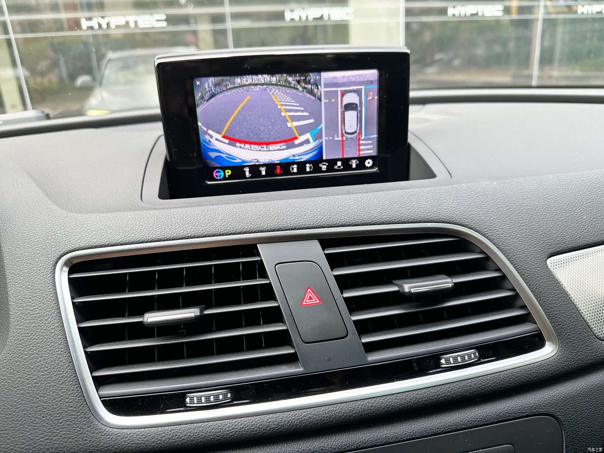 Audi Q3, 2018 16