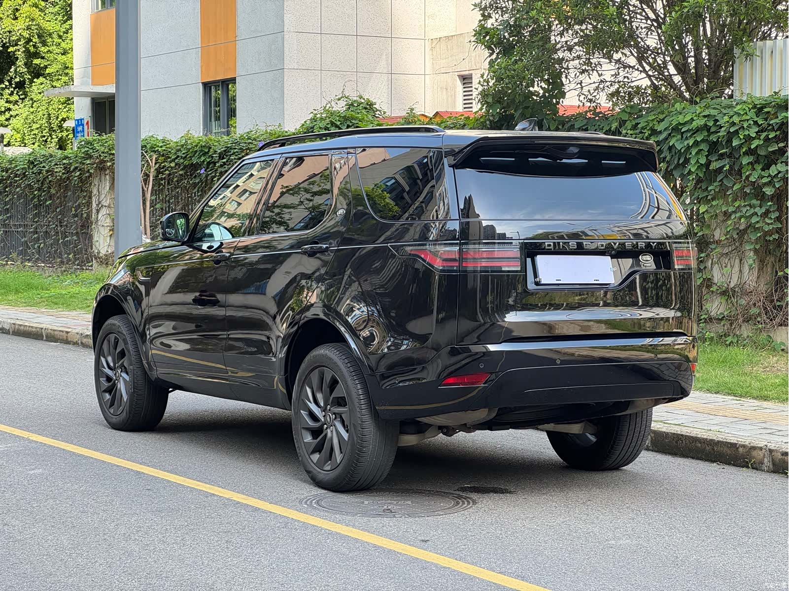 Land Rover Discovery, 2023 9