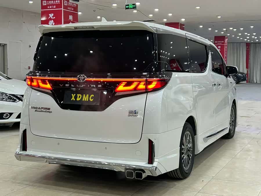 Toyota Vellfire 2020, фото 9