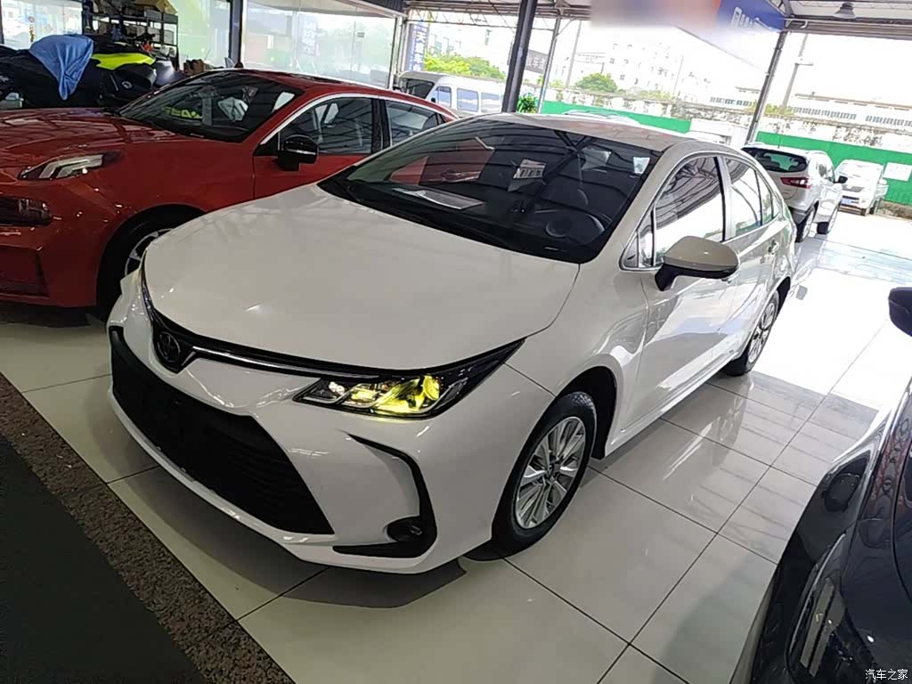 Toyota Corolla, 2023 1