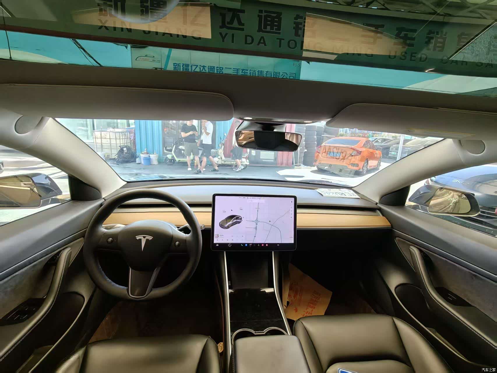 Tesla Model 3, 2020 6