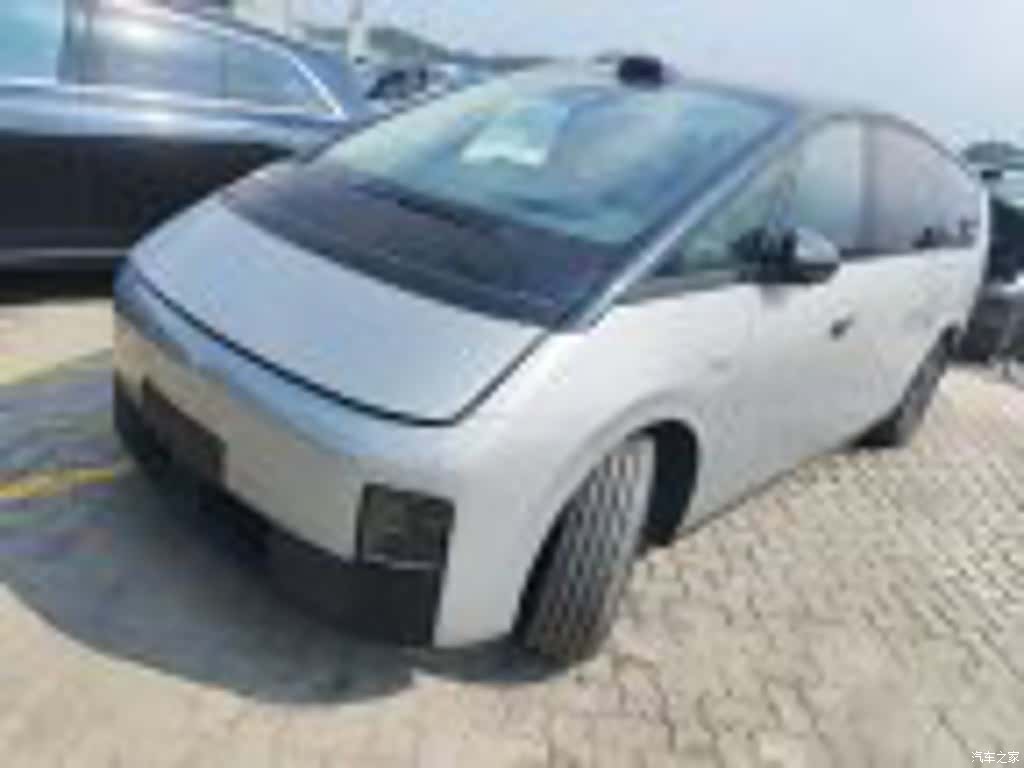 Li Auto MEGA, 2024 3