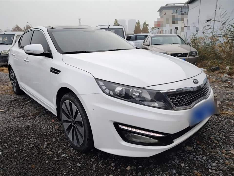 Kia K5 Kia K5