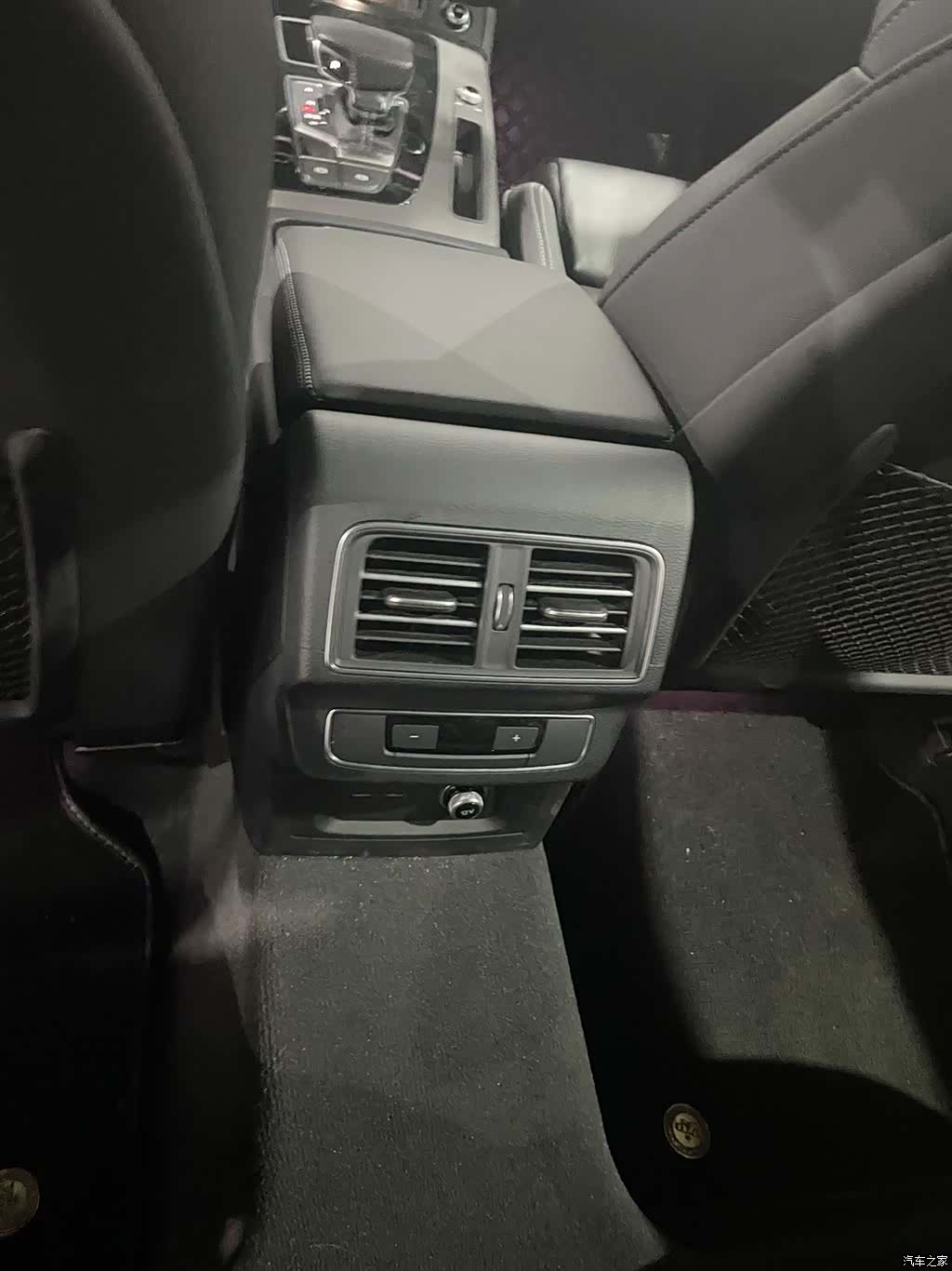 Audi Q5L, 2024 10