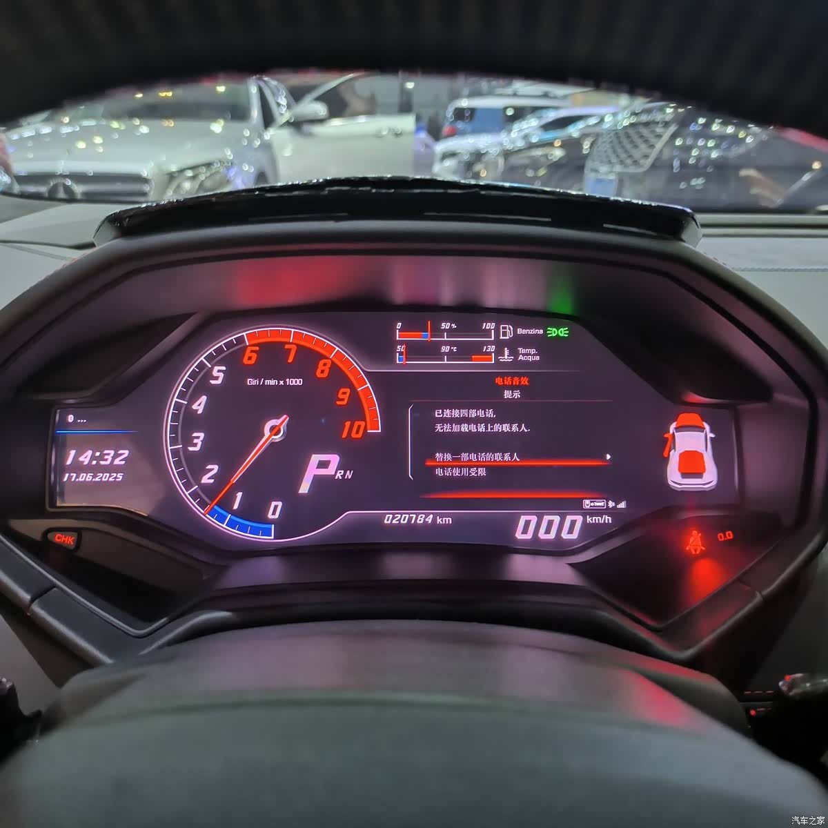Lamborghini Huracán, 2015 все фото