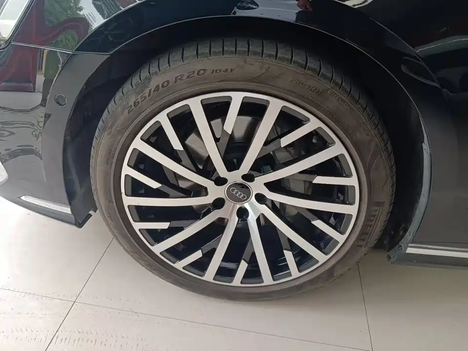 Audi A8 Audi A8