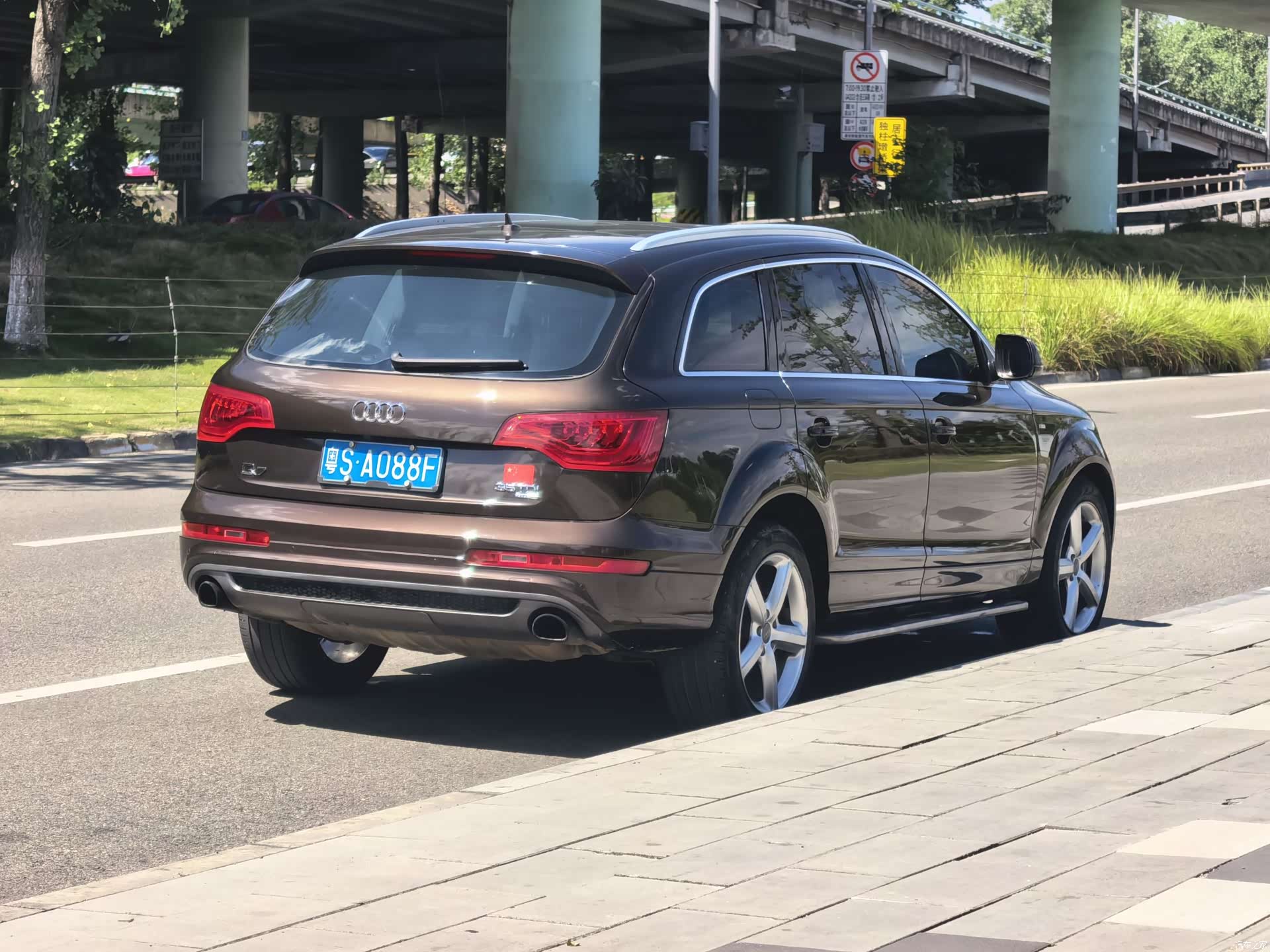 Audi Q7, 2015 6