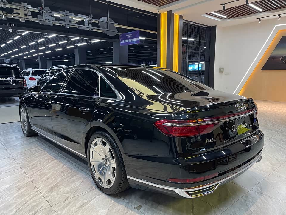 Audi A8 Audi A8