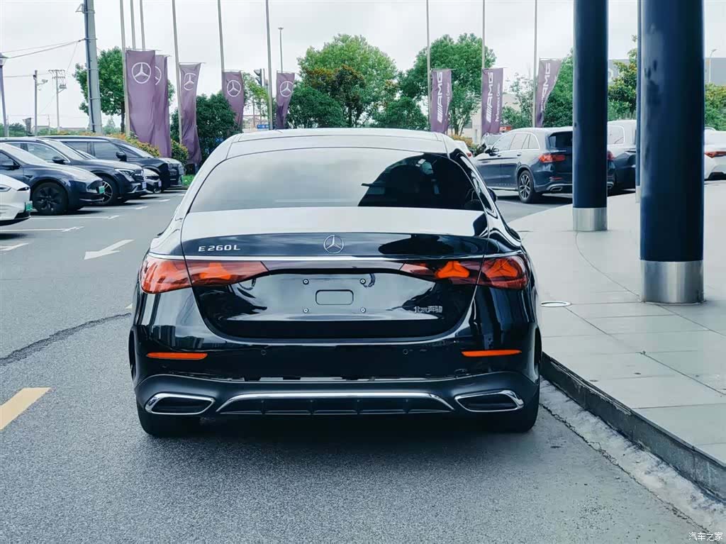 Mercedes-Benz E-Class, 2024 все фото