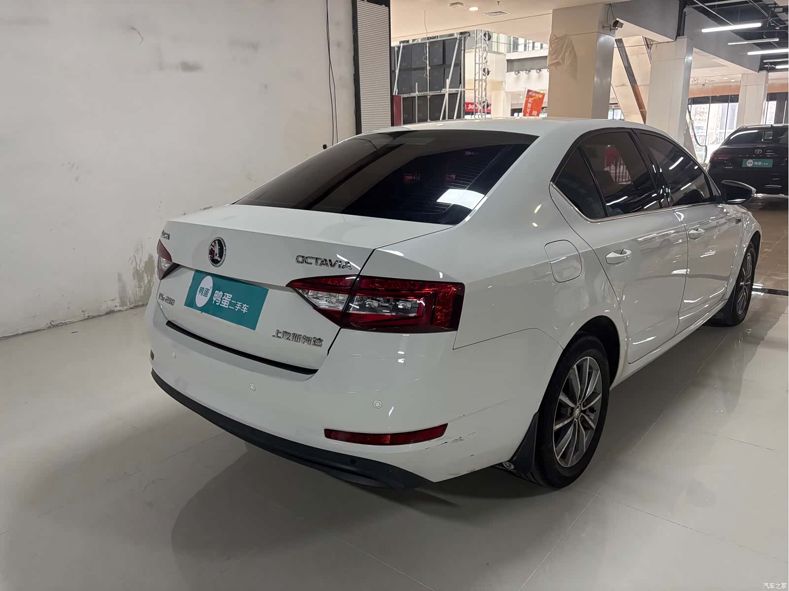 Skoda Octavia, 2018 все фото