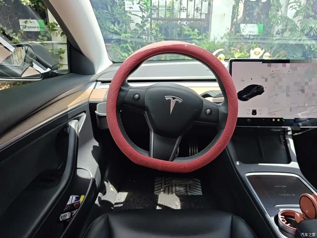 Tesla Model 3, 2021 11