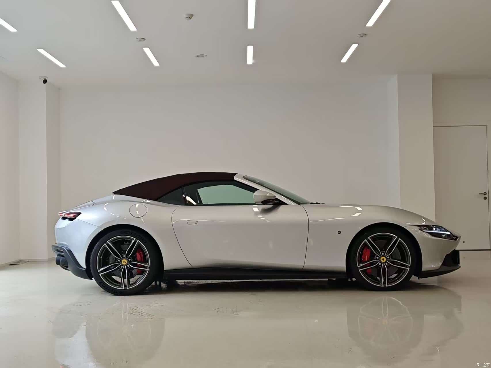 Ferrari Roma, 2024 3