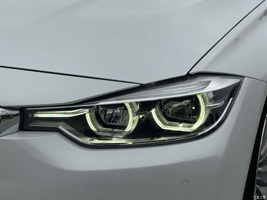 BMW 3 Series, 2019 16
