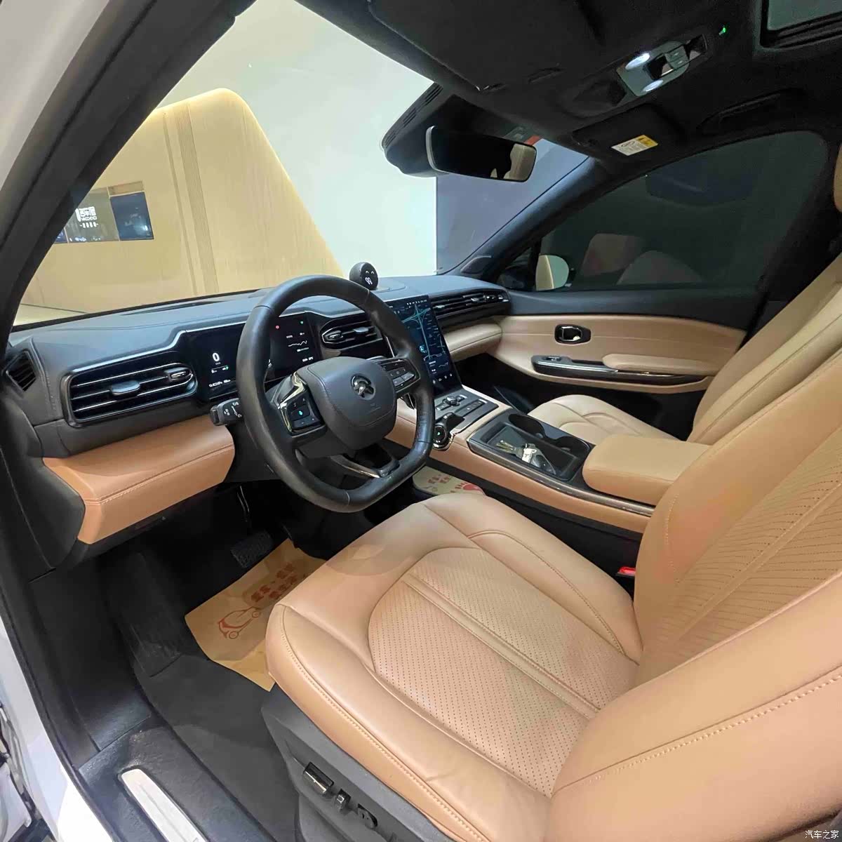 NIO ES6, 2022 10