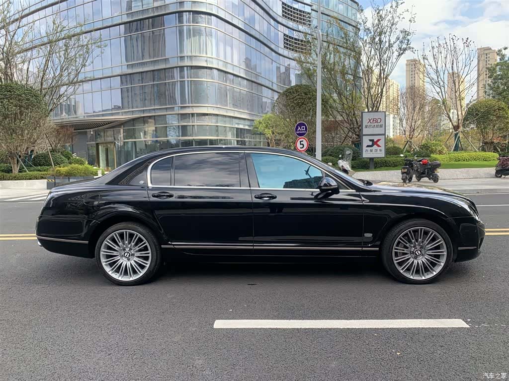 Bentley Flying Spur, 2012 9