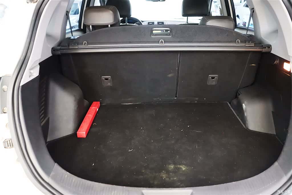 BAIC X65, 2015 23