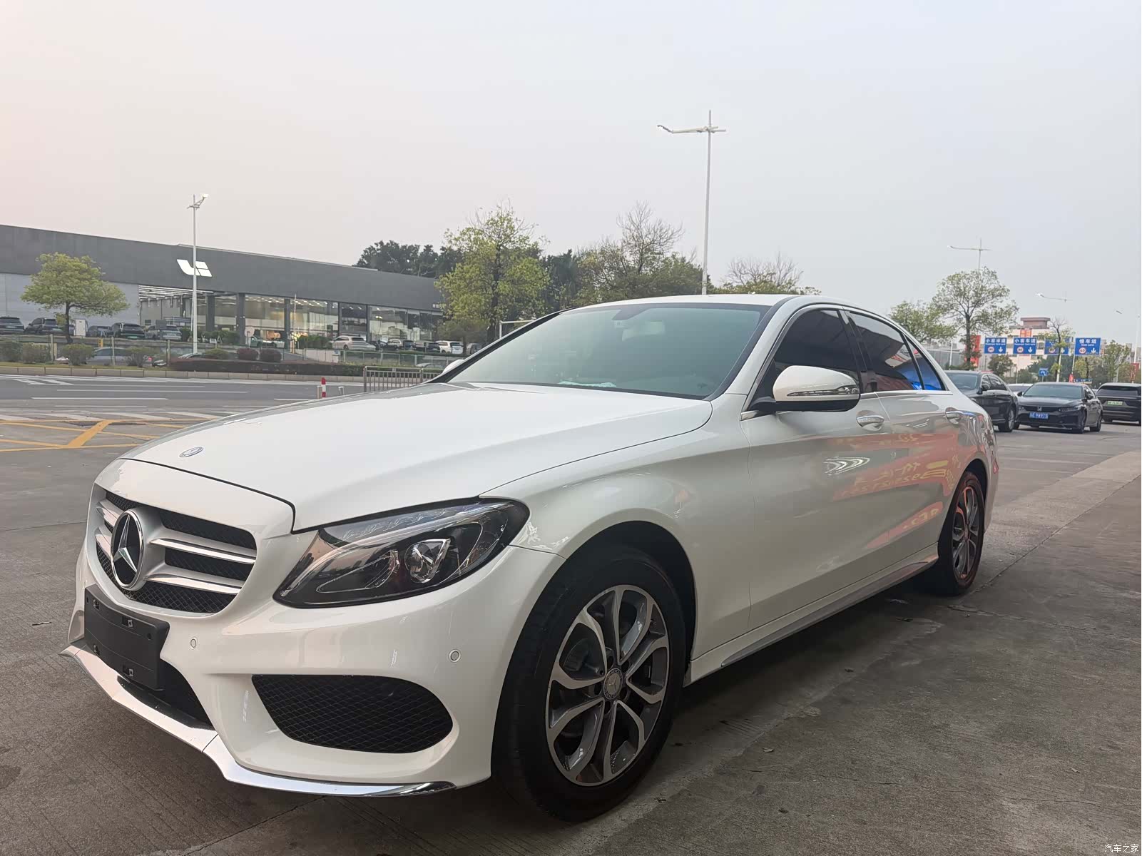 Mercedes-Benz C-Class, 2016 1