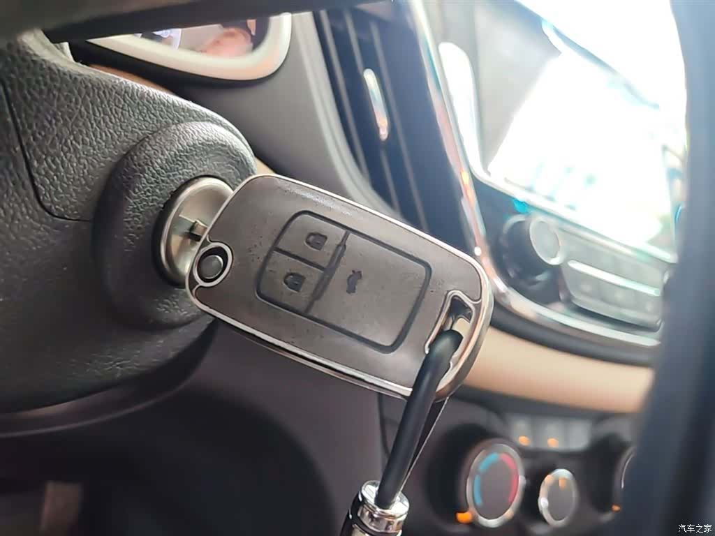 Chevrolet 320, 2021 9