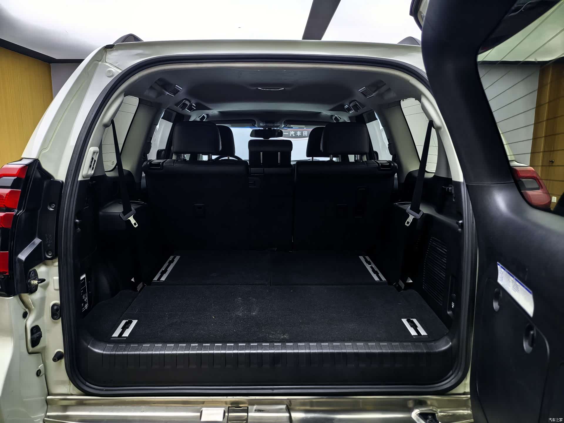 Toyota Prado, 2020 19