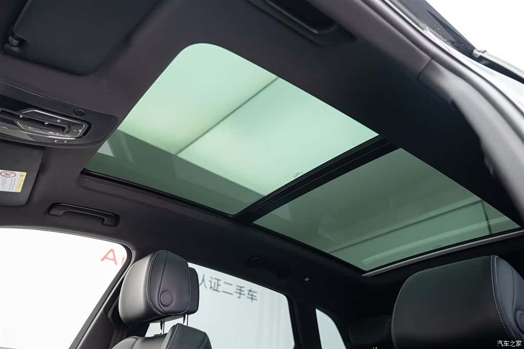 Audi Q5L, 2025 22