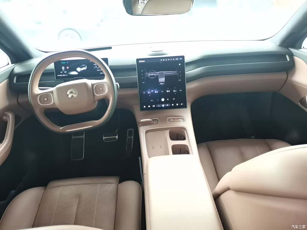 NIO ES8, 2023 10