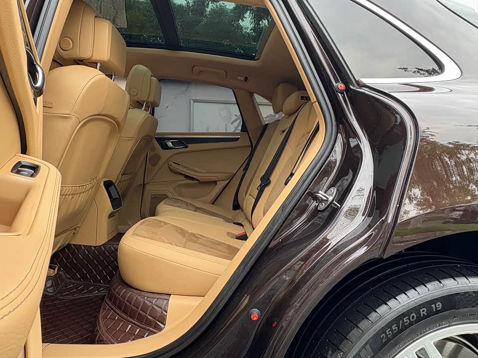 Porsche Macan Porsche Macan