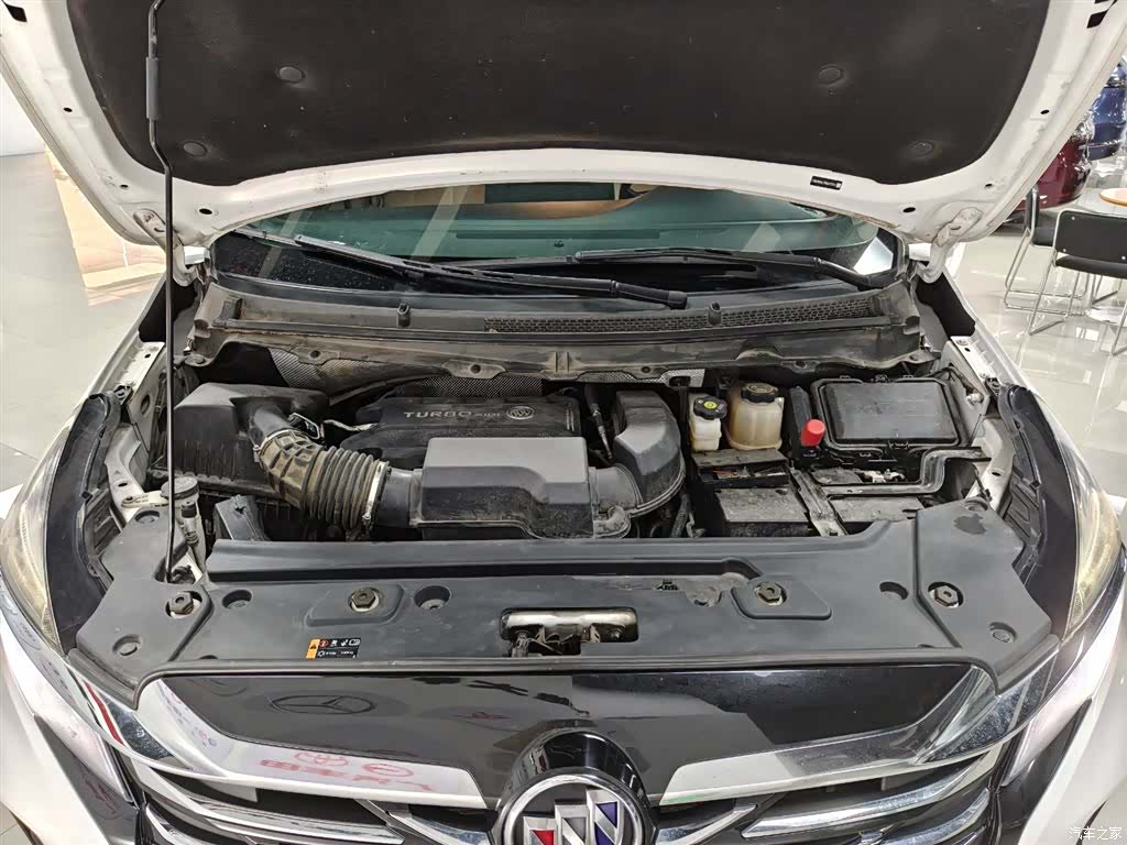 Buick GL8, 2022 12
