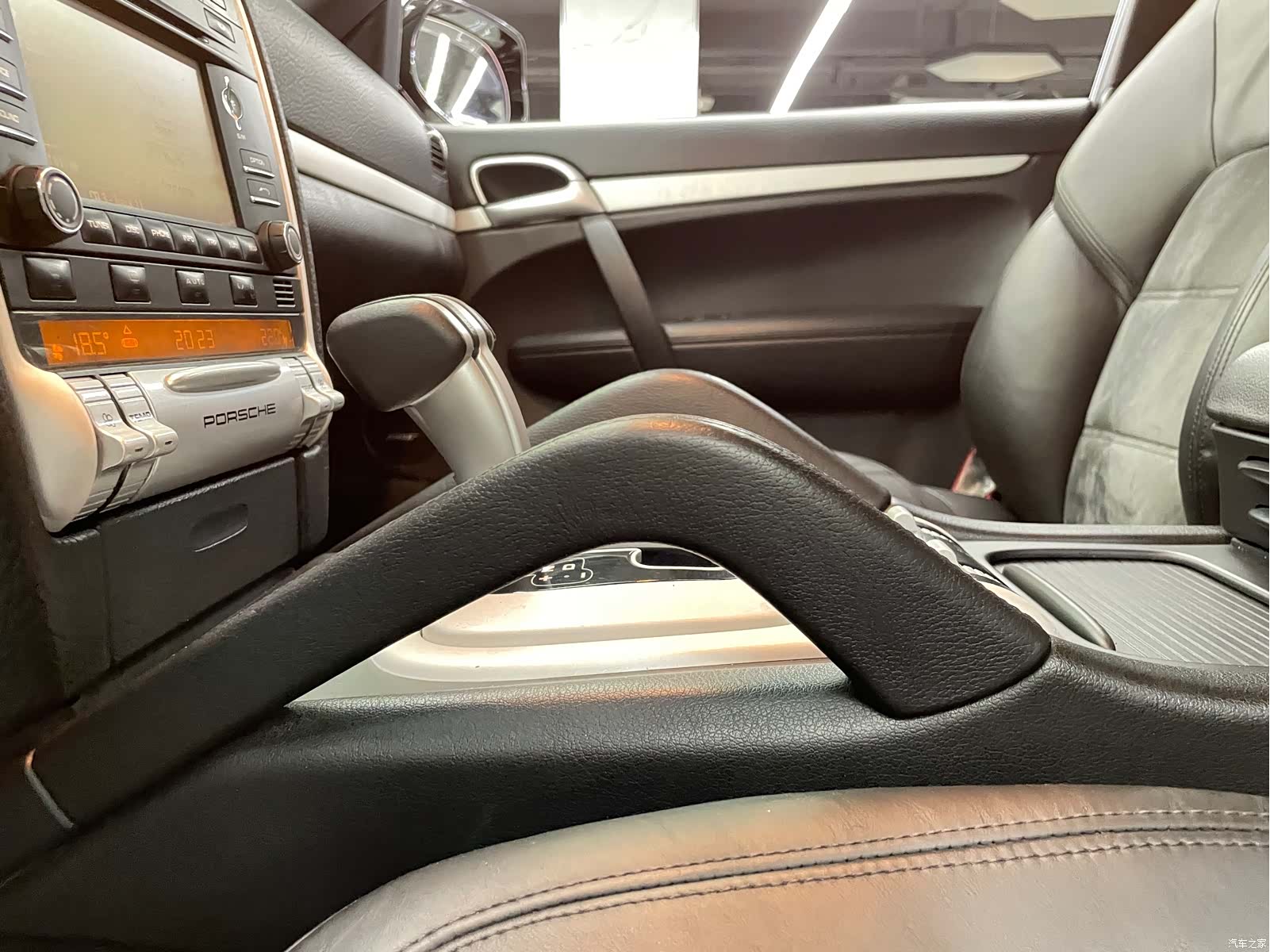 Porsche Cayenne, 2010 23