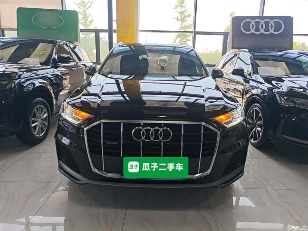 Audi Q7, 2022 3