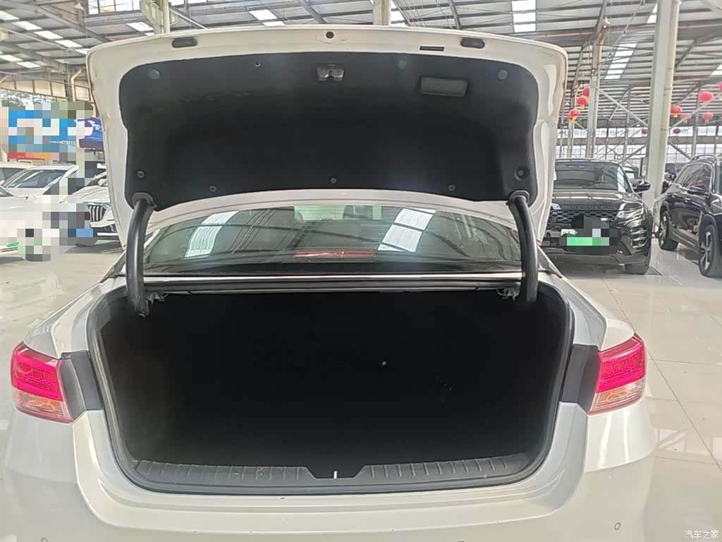 Kia K5, 2017 15