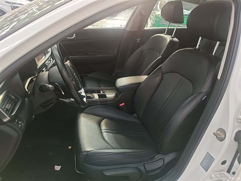 Kia K5, 2017 11